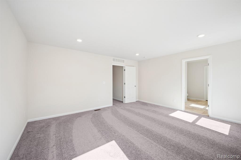 4238 Cedar Lane, Grand Blanc, MI 48439 — Photo 27