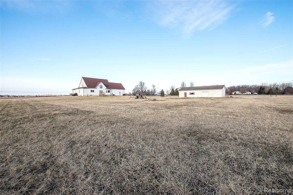 2611 Toben Road, Carleton, MI 48117 — Photo 5