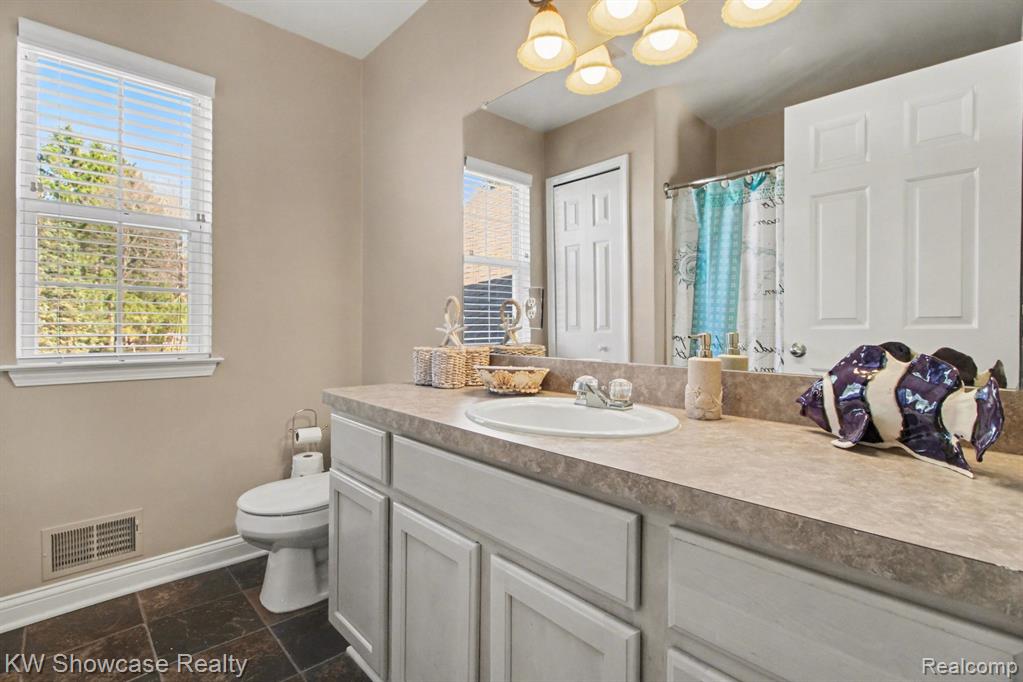 2648 MOREL Drive, Highland, MI 48356 — Photo 18