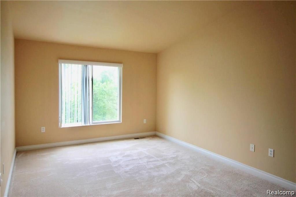 806 Red Run Drive, Troy, MI 48085 — Photo 10