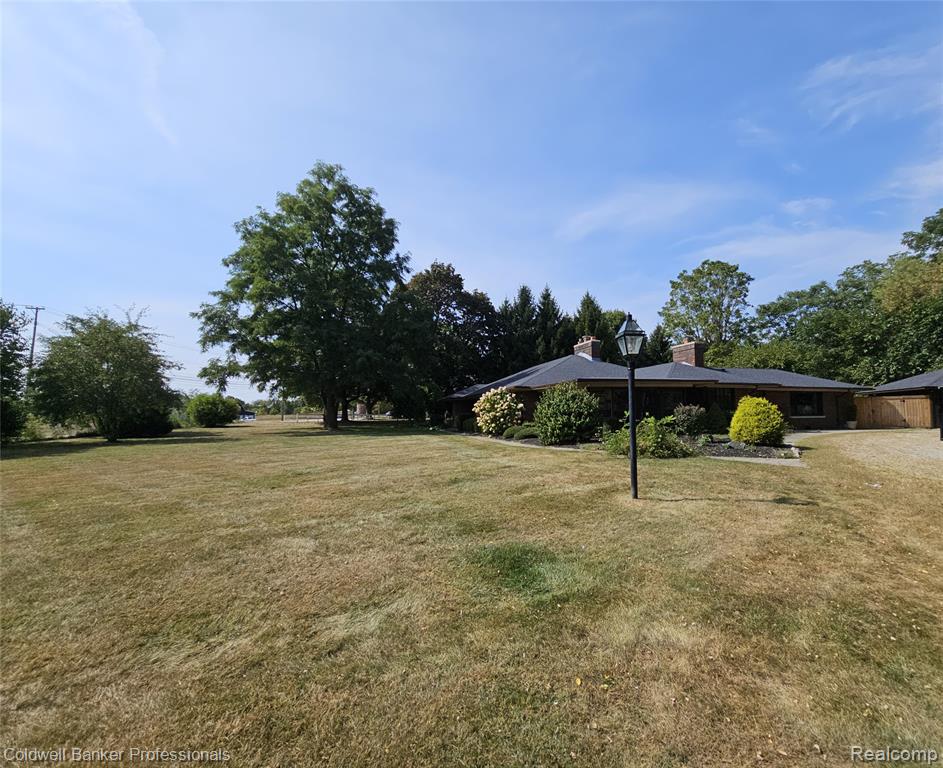 58540 Grand River Avenue, New Hudson, MI 48165 — Photo 3