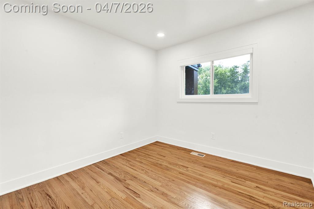 6284 Malvern Drive, Troy, MI 48098 — Photo 34