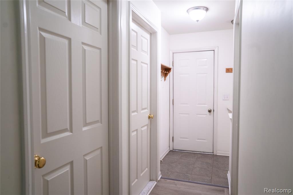 39658 ROCKCREST Lane, Northville, MI — Photo 20