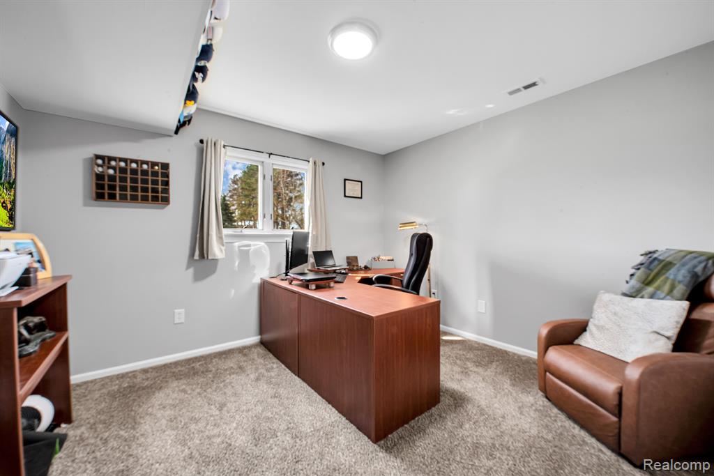 8255 BURPEE Road, Grand Blanc, MI 48439 — Photo 27