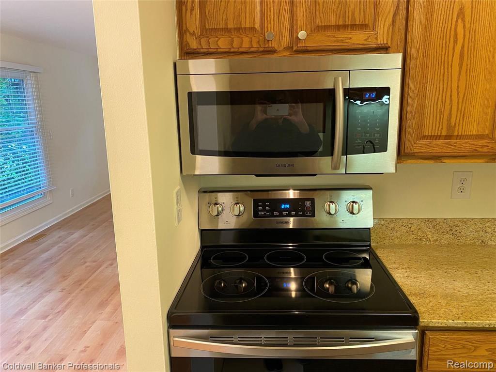 885 N Old Woodward Avenue, Birmingham, MI 48009 — Photo 10