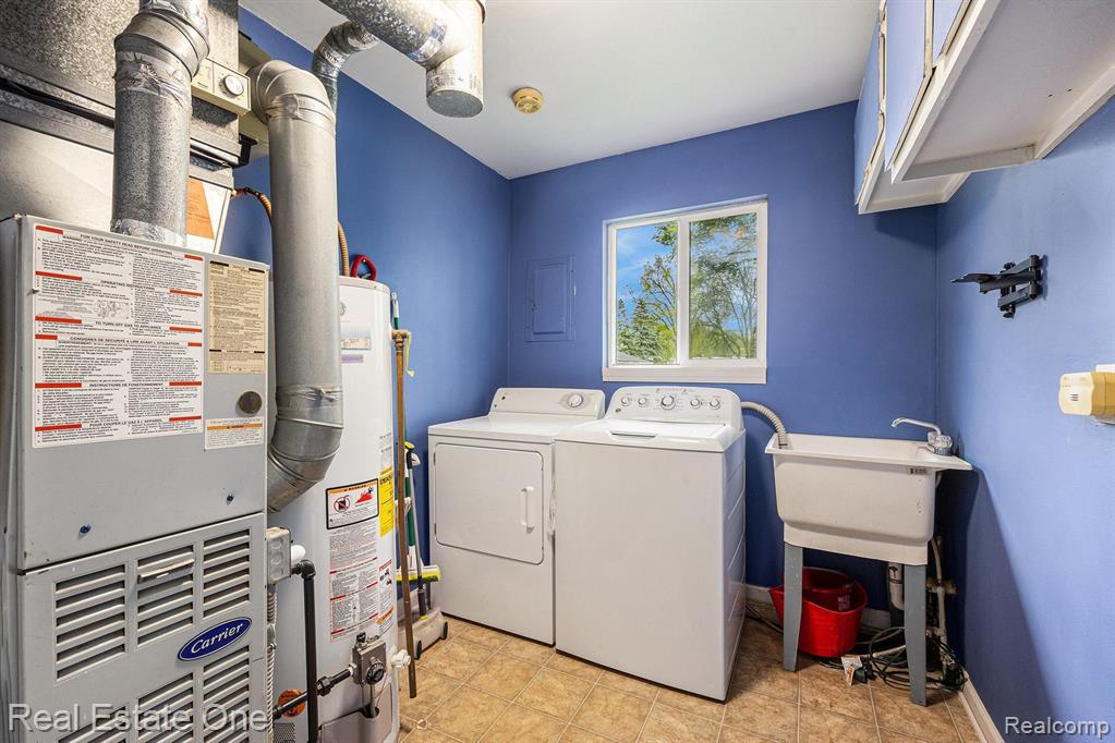 44080 DAVIS, Utica, MI 48317 — Photo 13
