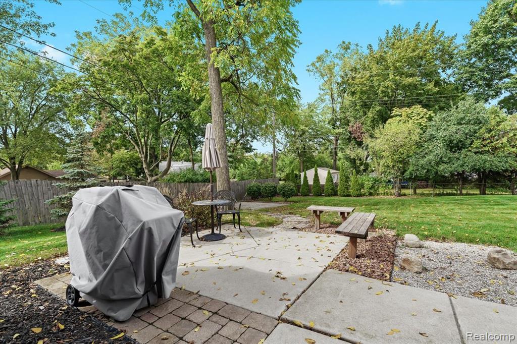 41840 E Ann Arbor Trail, Plymouth, MI 48170 — Photo 41