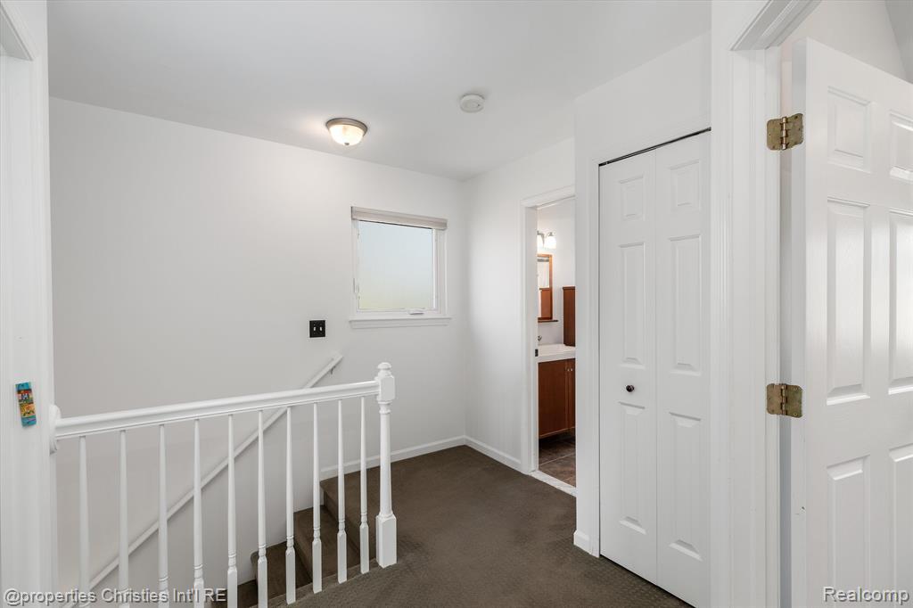 420 W TROY Street, Ferndale, MI 48220 — Photo 14