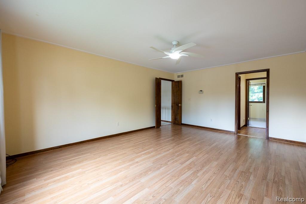 6275 Fairbrook Court, West Bloomfield, MI — Photo 41