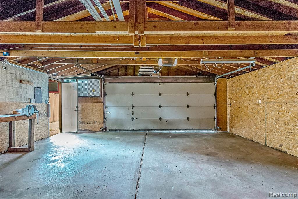 658 Kansas Avenue, Ypsilanti, MI 48198 — Photo 19