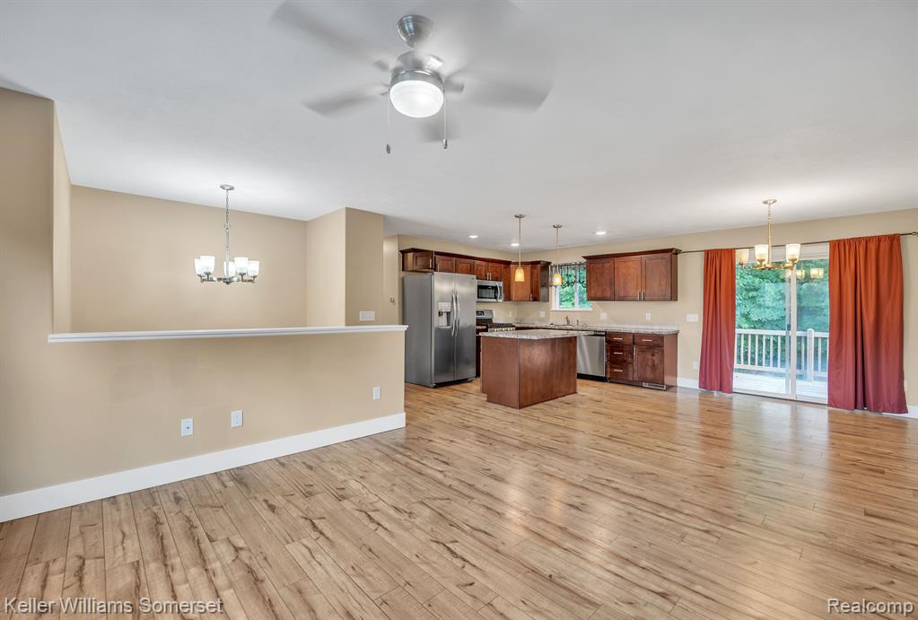 208 PARKVIEW Drive, Kingsley, MI 49649 — Photo 5