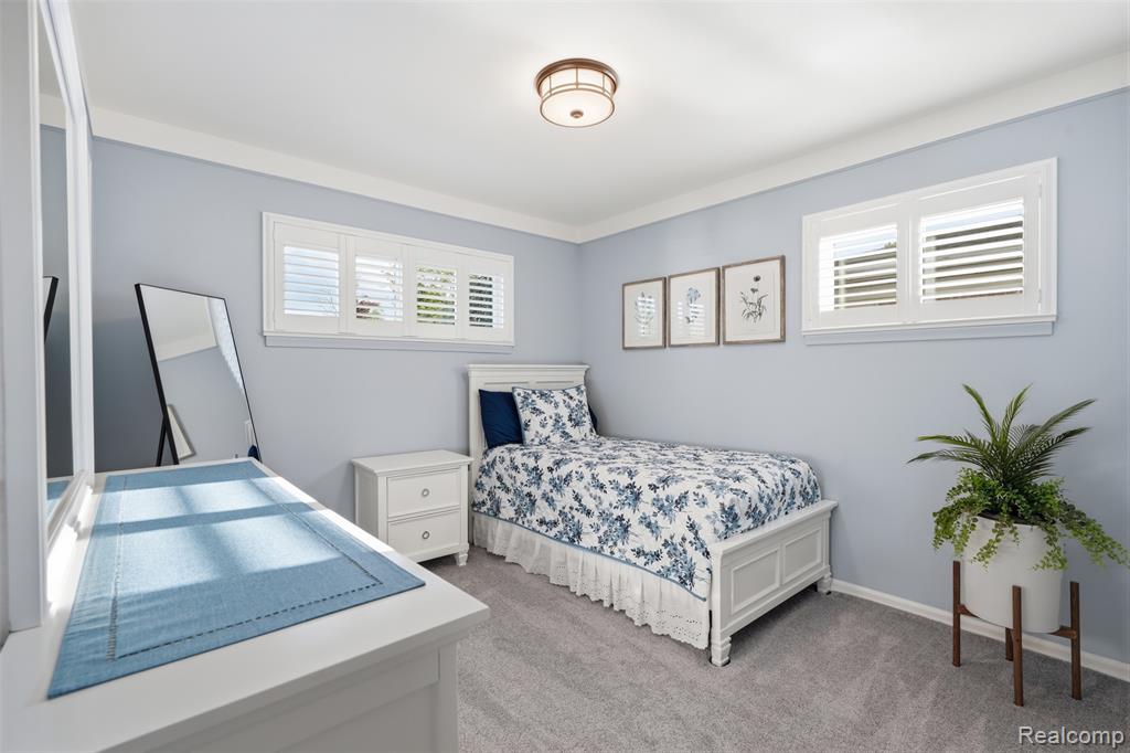 31710 Maplewood Street, Garden City, MI — Photo 12