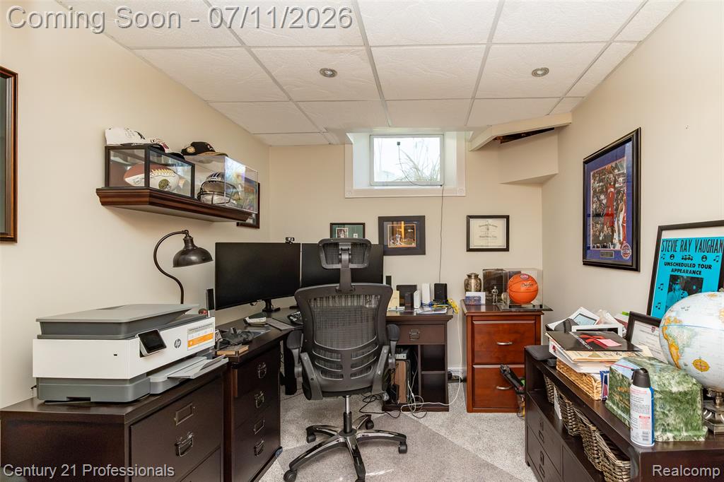 689 Woodfield Way, Rochester Hills, MI 48307 — Photo 41
