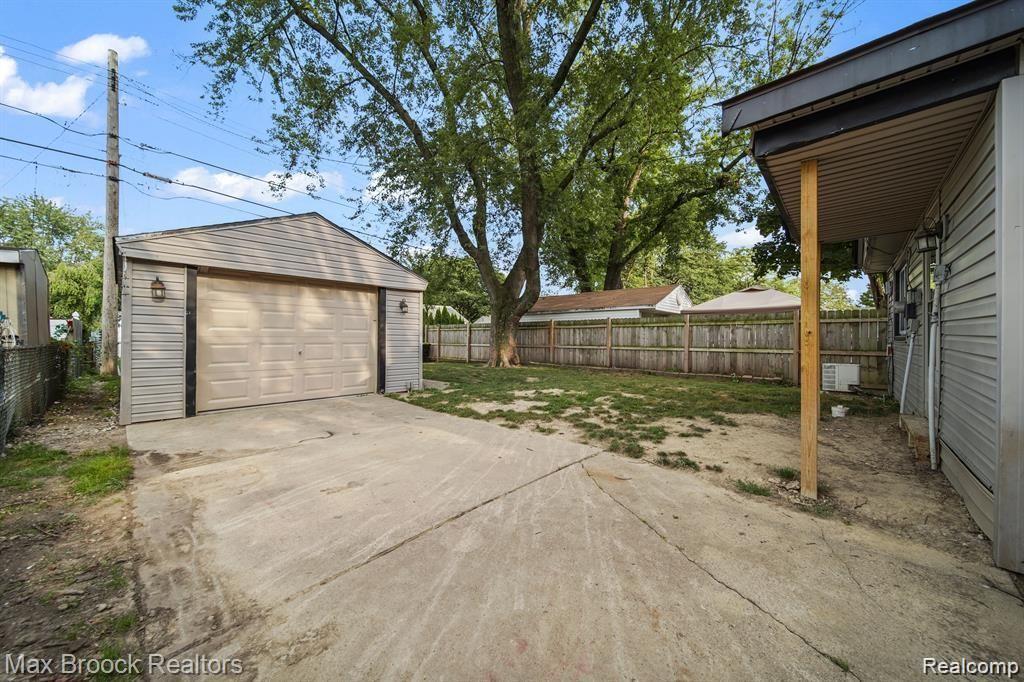 7713 JACKSON Street, Taylor, MI — Photo 16