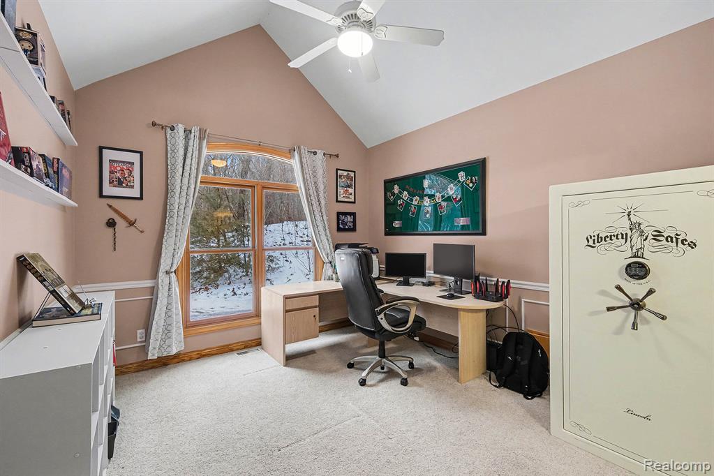 10151 Walnut Shores Drive, Fenton, MI 48430 — Photo 13