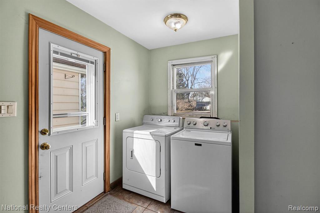 8880 Marlowe Avenue, Plymouth, MI 48170 — Photo 27