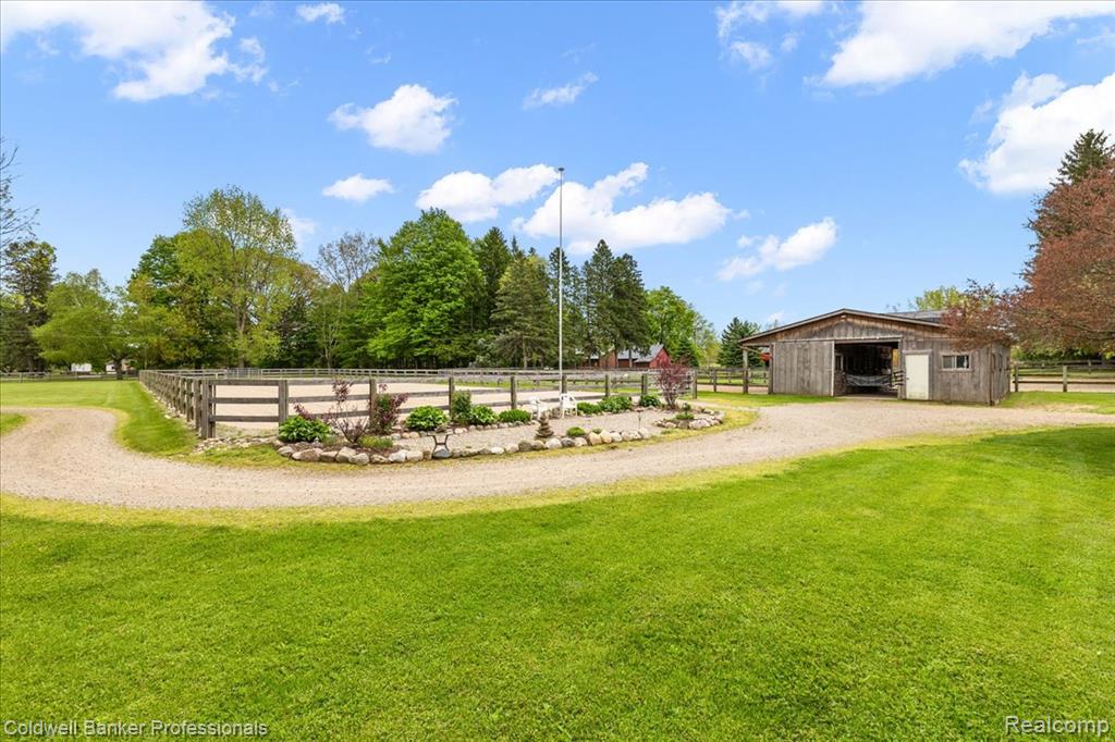 5240 THOMAS Road, Metamora, MI 48455 — Photo 54