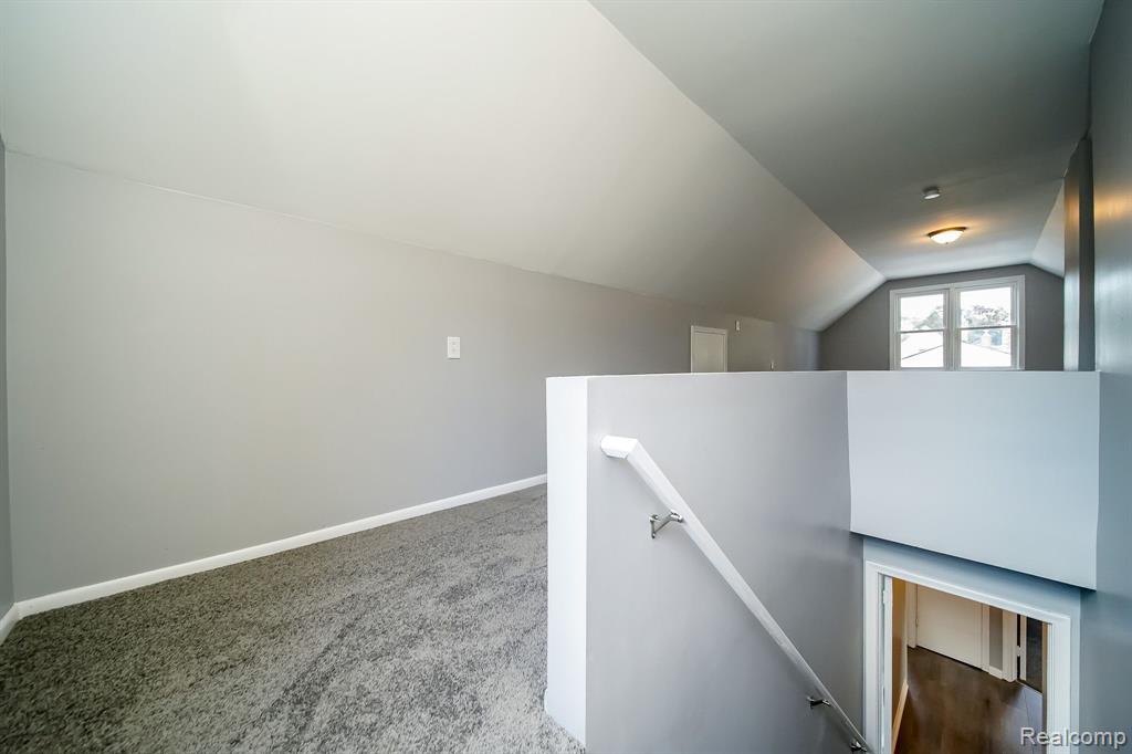 1175 SHARE Avenue, Ypsilanti, MI 48198 — Photo 35