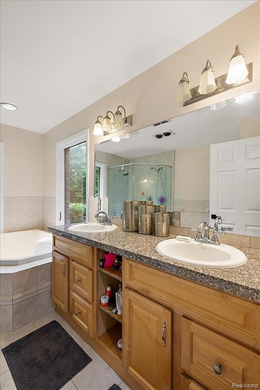 4700 Botany Glen, Commerce Twp, MI 48382 — Photo 25