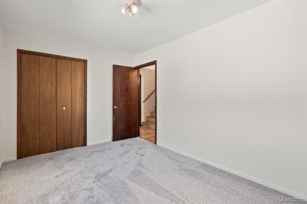 5461 Putnam Drive, West Bloomfield, MI 48323 — Photo 25