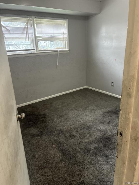 8525 Greenlawn Street, Detroit, MI 48204 — Photo 7