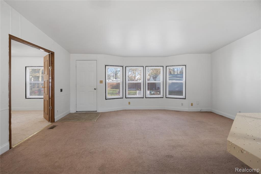 825 Smith Street, Monroe, MI 48161 — Photo 3