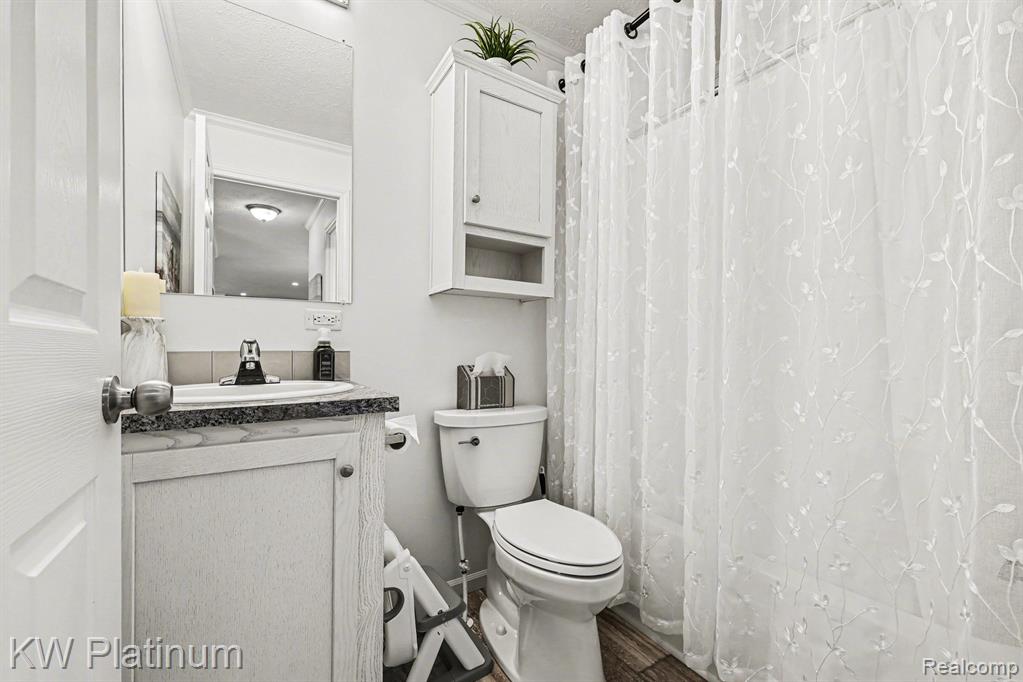 57512 Mill Point Road, Lenox, MI 48048 — Photo 15