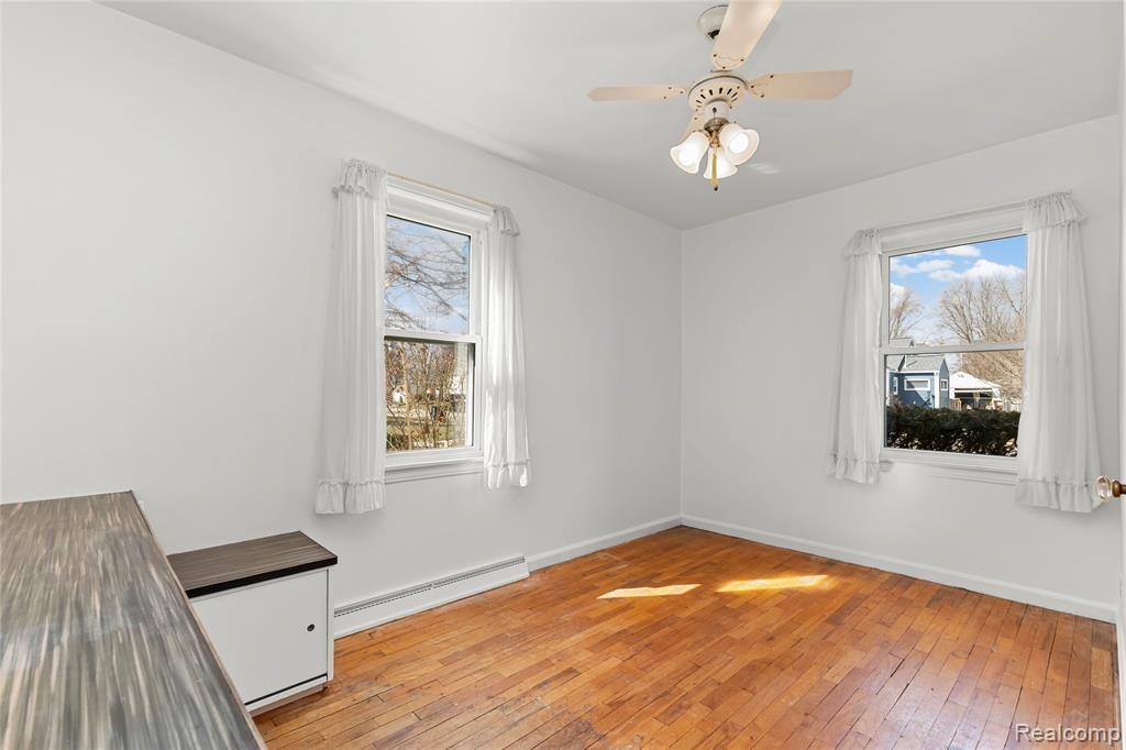684 Greylock Street, Belleville, MI 48111 — Photo 23