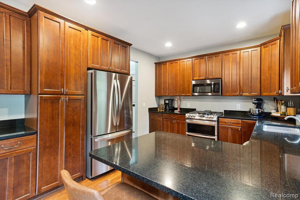 4198 OAK Street, Grand Blanc, MI 48439 — Photo 15