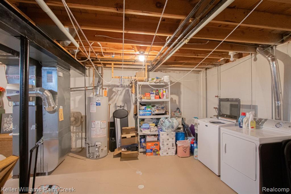 42200 LOCHMOOR Street, Clinton Twp, MI 48038 — Photo 26