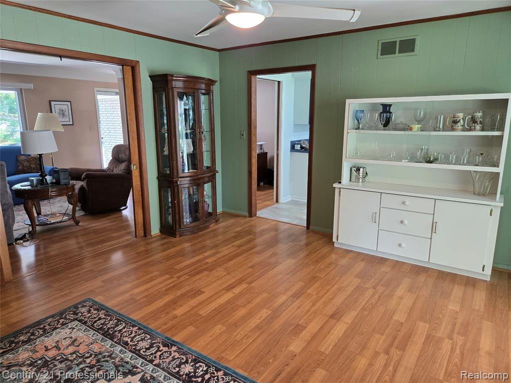 650 Longford Drive, Rochester Hills, MI 48309 — Photo 6