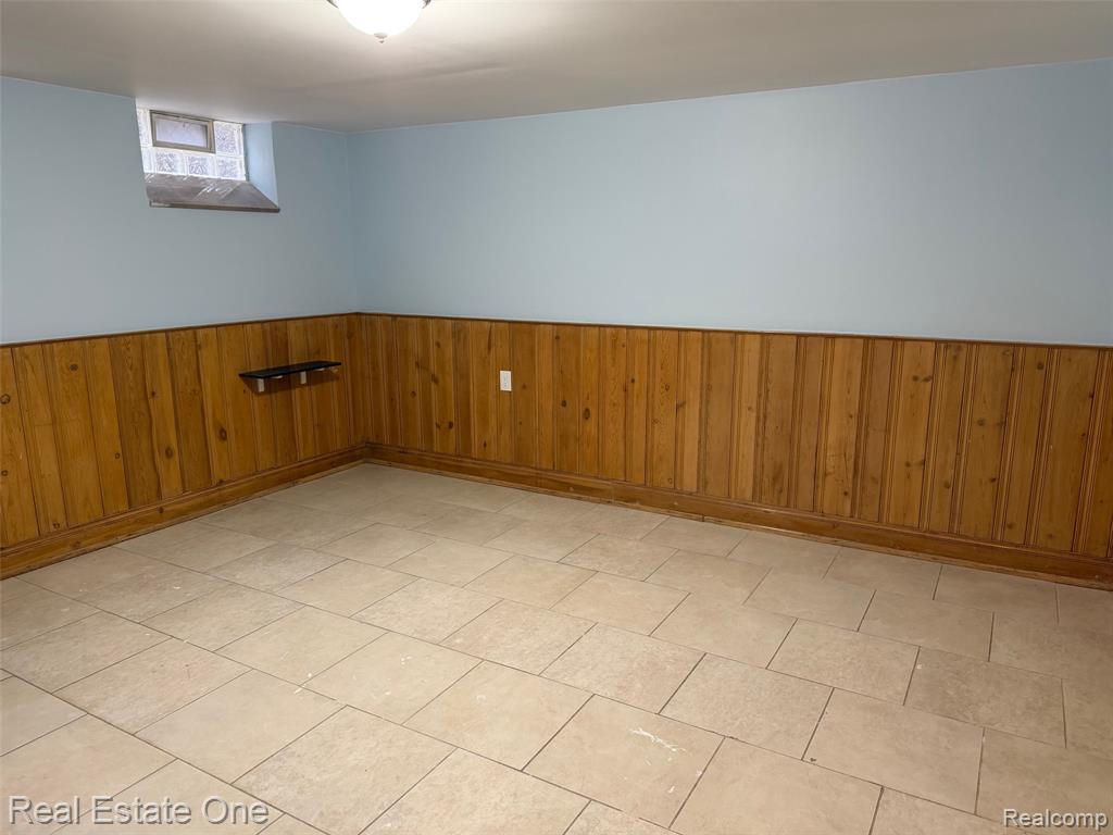6421 OAKMAN Boulevard, Dearborn, MI 48126 — Photo 5