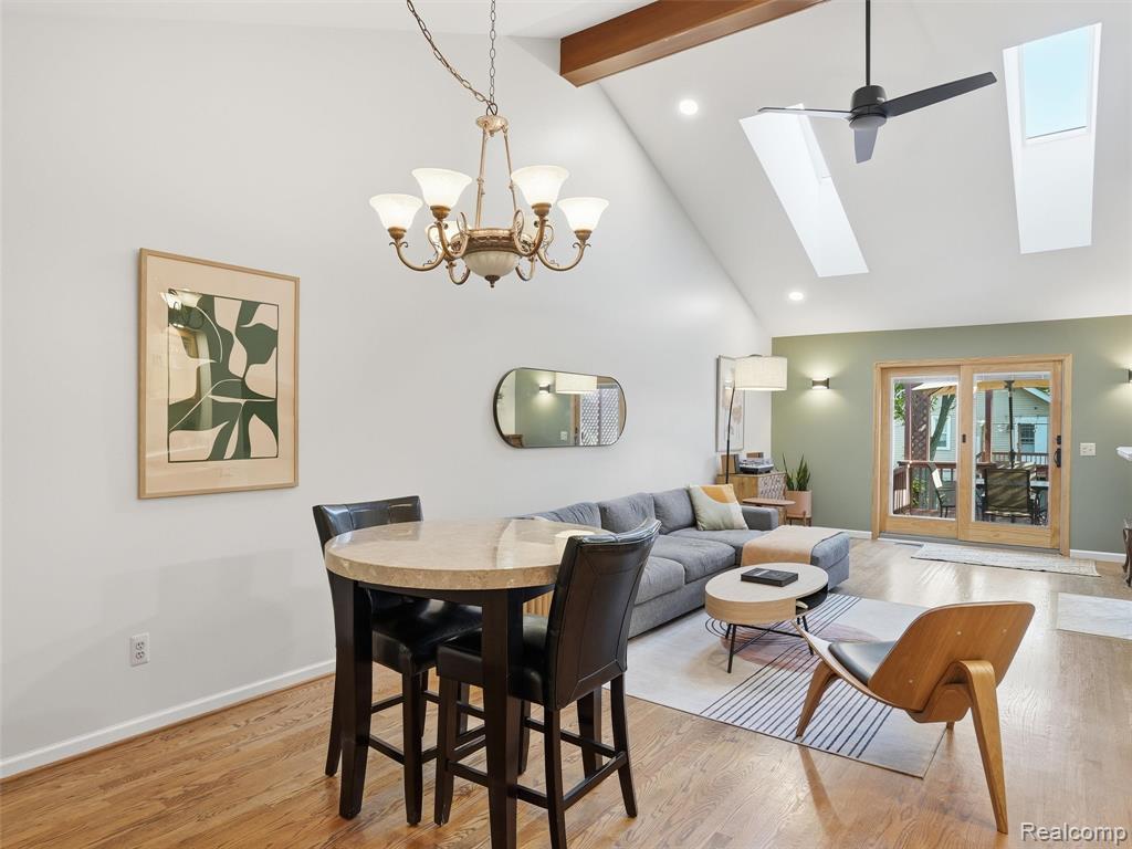 426 Oak Run Court, Royal Oak, MI 48073 — Photo 8