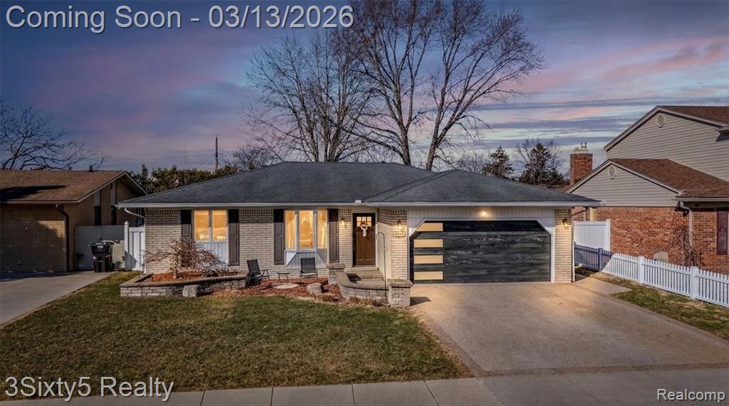 4894 Hillcrest Road, Trenton, MI 48183 — Photo 42