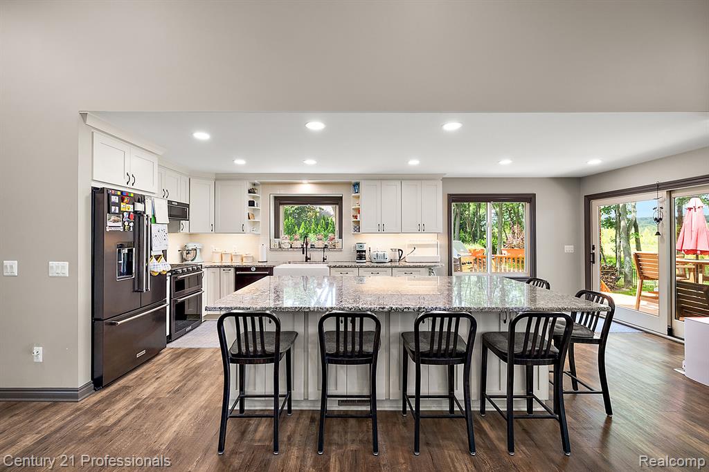 12120 SHAFFER Road, Davisburg, MI 48350 — Photo 18