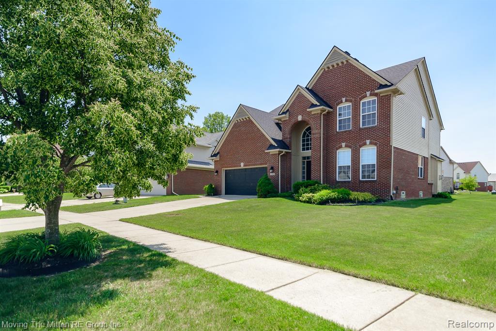 43825 S Timberview Drive, Belleville, MI 48111 — Photo 2
