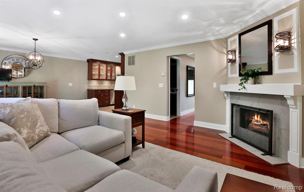 48080 COLONY FARM Circle, Plymouth, MI 48170 — Photo 16