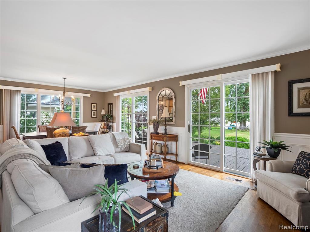 6102 Lakeview Park Drive, Linden, MI 48451 — Photo 4