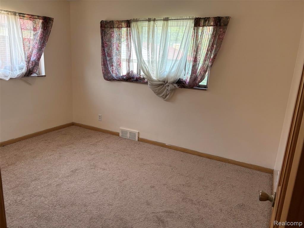 20093 Mansfield Street, Detroit, MI 48235 — Photo 2