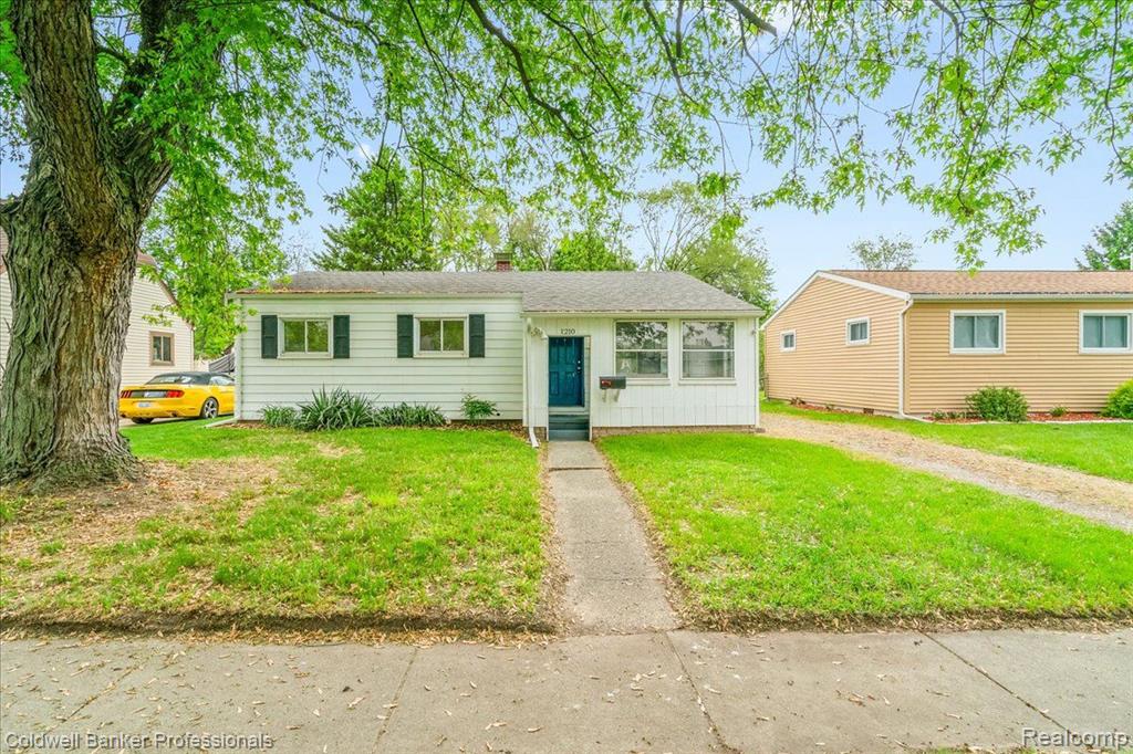1210 Red Leaf Lane, Ypsilanti, MI 48198 — Photo 2