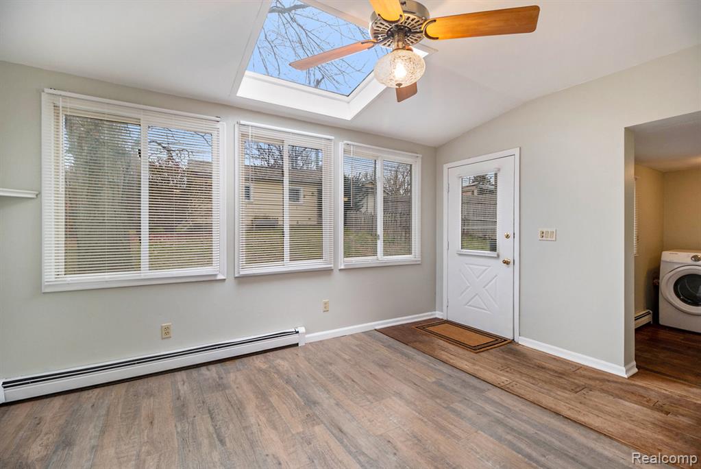 242 BROADWAY, Davisburg, MI 48350 — Photo 12