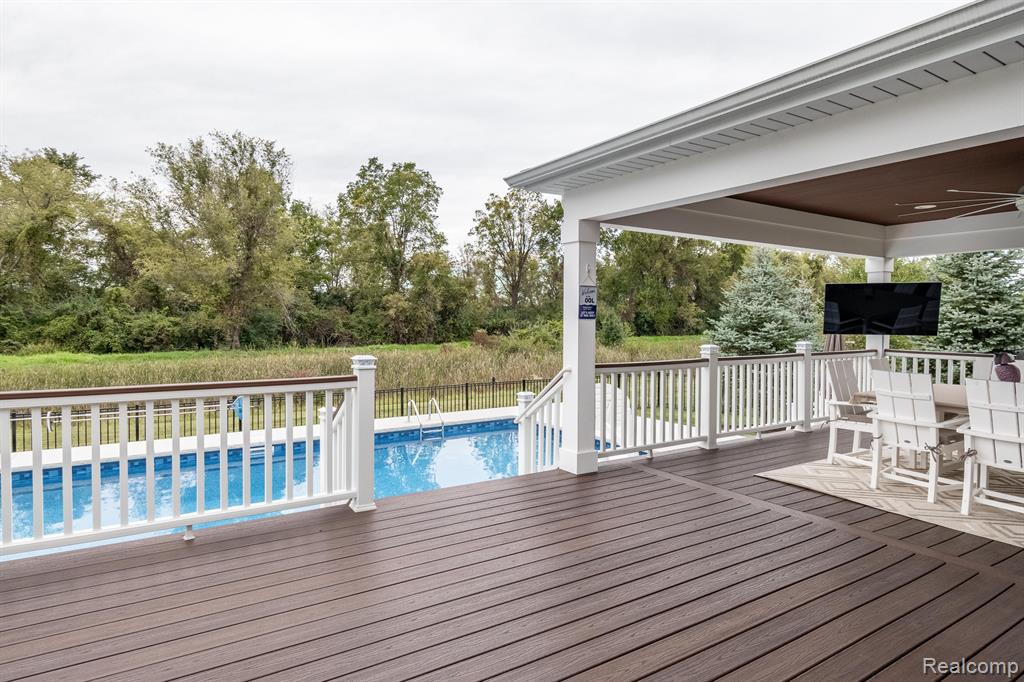 9595 NEUMANN Circle, Ypsilanti, MI 48197 — Photo 63