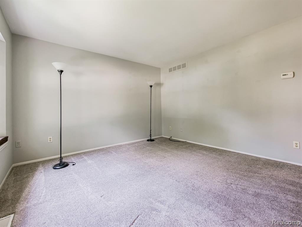 3216 BOLGOS Circle, Ann Arbor, MI 48105 — Photo 8