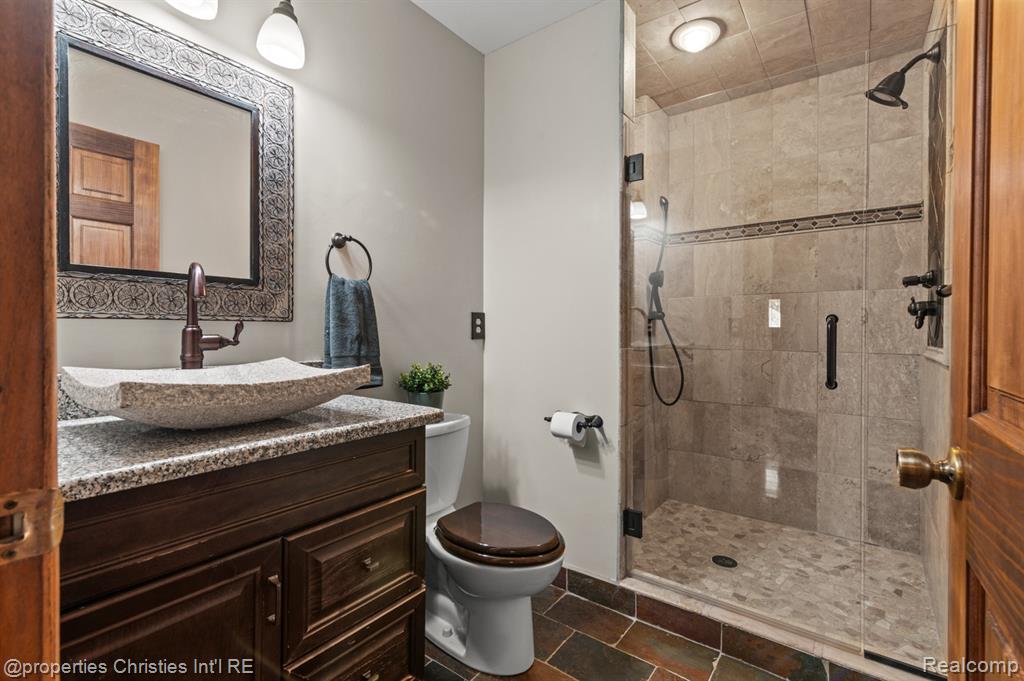 958 New Haven Court, Northville, MI 48167 — Photo 17