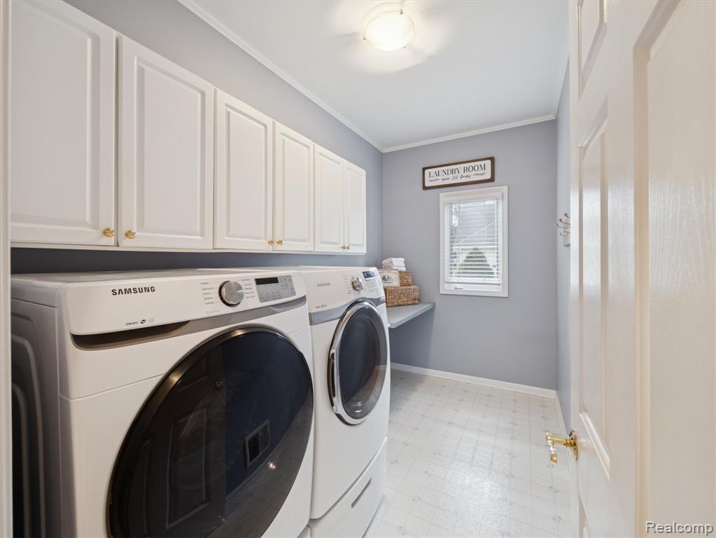 4435 Driftwood Drive, Commerce Twp, MI 48382 — Photo 18