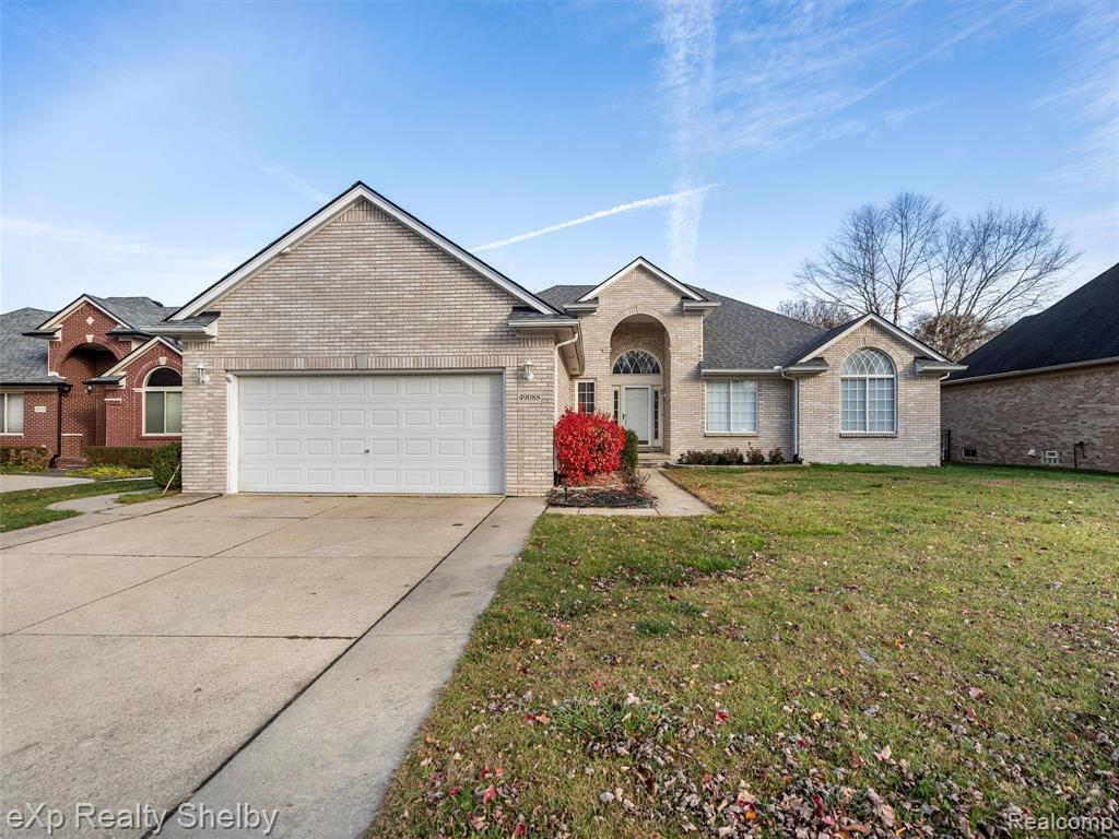 49088 Lehr Drive, Macomb, MI 48044 — Photo 2