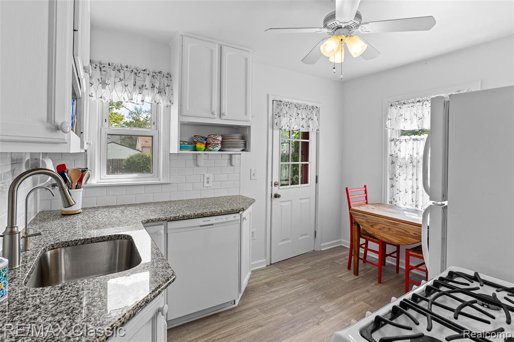 5097 Winifred Street, Wayne, MI 48184 — Photo 8