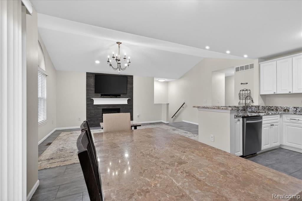 15235 Cornell Drive, Clinton Twp, MI 48038 — Photo 9