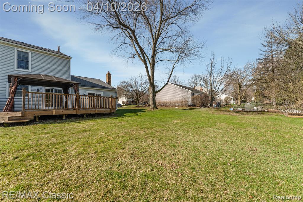 44640 Yorkshire Drive, Novi, MI — Photo 41