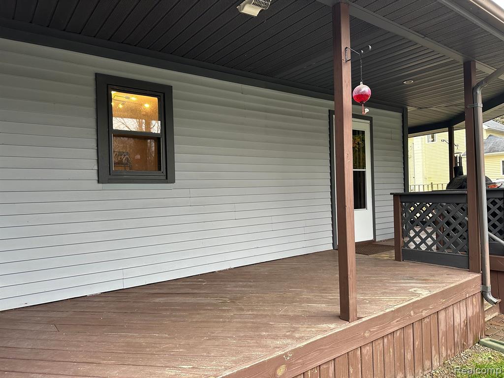 617 N LINCOLN Street, Durand, MI 48429 — Photo 42
